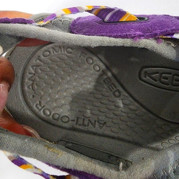 Keen Women's Purple & Orange Waterproof Strap Beach Sandals Antiodor, sz 8.5 - Picture 11 of 12